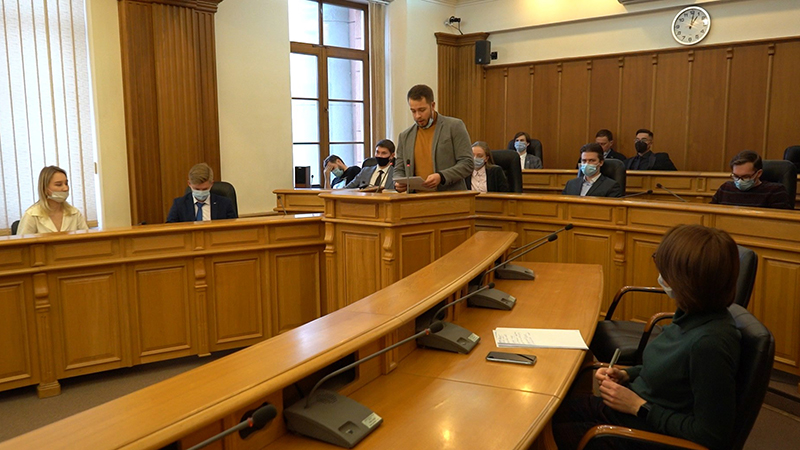 Больше ста кандидатов претендуют на включение в состав Общественной палаты Екатеринбурга