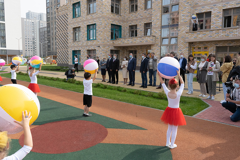 В Екатеринбурге открылись два детских сада