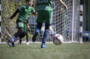 Футбольный турнир на призы городской Думы преодолел экватор