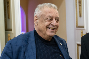 Поздравление Почетного гражданина Екатеринбурга Валерия Антониади