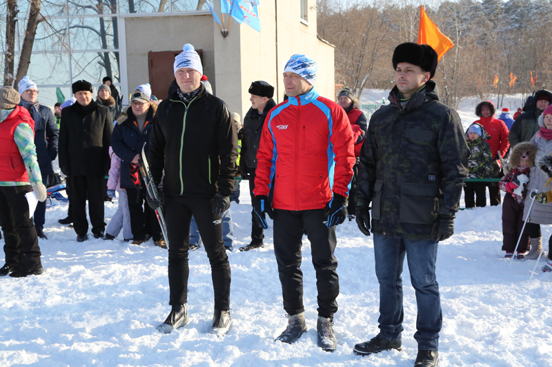 Председатель и депутаты Екатеринбургской городской Думы вышли на «Лыжню России»