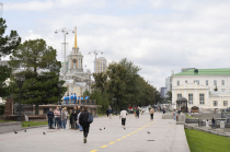Навстречу жителям: субботник, донорство и автомобиль для бойцов СВО
