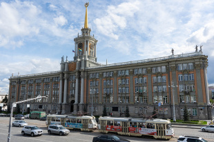 Мотоциклы, медикаменты и одежда. Помощь участникам СВО и жителям новых регионов