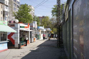 Депутаты осмотрели объекты нестационарной торговли на ул. Баумана 