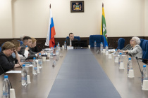 На комиссии по развитию образования обсудили реализацию программы по молодежной политике