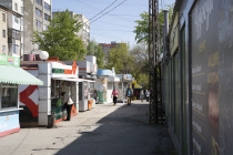 Депутаты гордумы фиксируют рост жалоб на размещение НТО на землях многоквартирников 