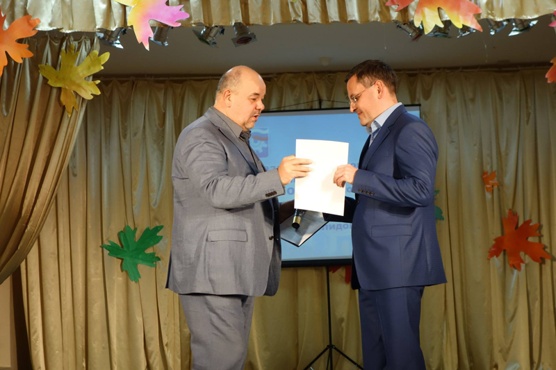 Депутат Павел Пустозеров поздравил с юбилеем отделение «Всероссийского общества инвалидов»