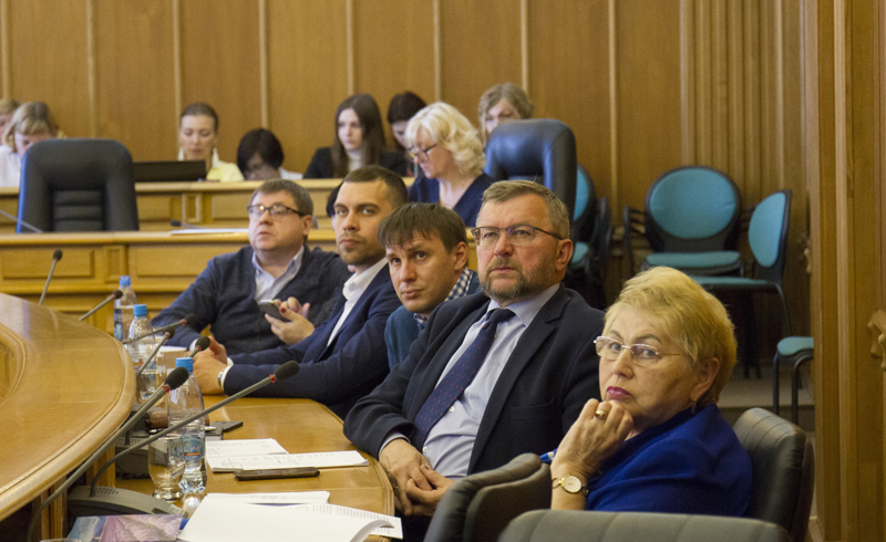 Комиссия по развитию образования, науки, физической культуры, спорта и молодежной политике провела очередное заседание
