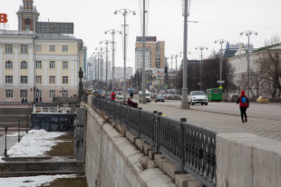 Навстречу жителям: поздравления студентов, спортсменов, ветеранов, работников культуры и ЖКХ