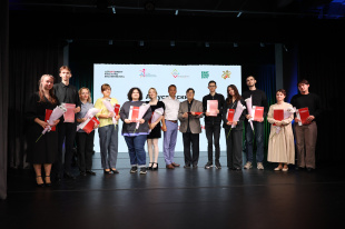 Педагогические коллективы Екатеринбурга готовятся к новому учебному году