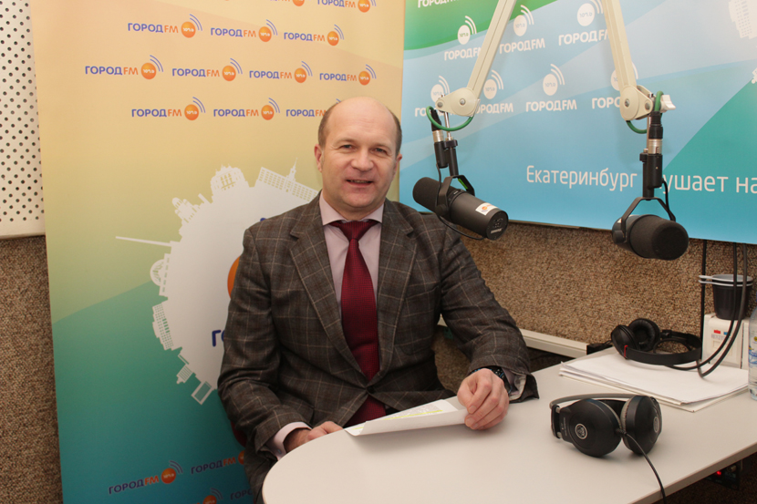 Депутат Екатеринбургской городской Думы Игорь Пехотин стал гостем радиостанции «Город FM, 107,6»