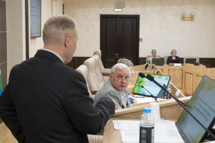 Глава Верх-Исетского района отчитался о работе за 2025 год