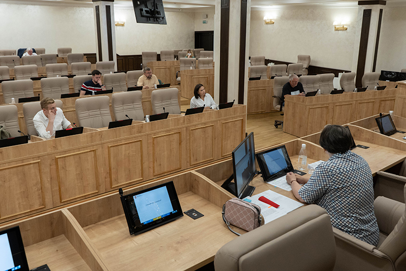 Комиссия по социальной защите и здравоохранению заслушала отчет Главы Екатеринбурга