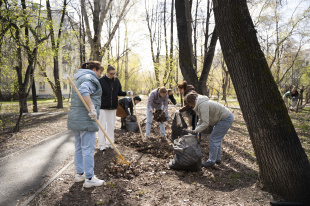 Еще пять парков Екатеринбурга стали чище 