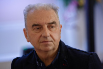Поздравление Почетного гражданина Екатеринбурга Владимира Шахрина