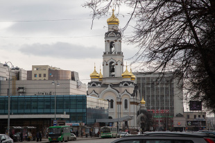 Навстречу жителям: торжественные события с участием депутатов
