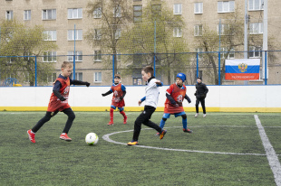 Екатеринбургская городская Дума в третий раз запустила детский футбольный турнир 