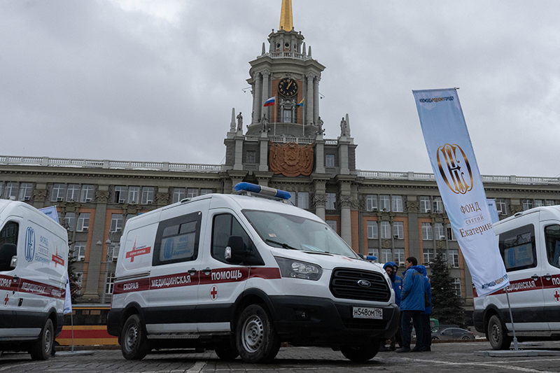 Екатеринбургский автопарк скорой помощи увеличился на 25 машин