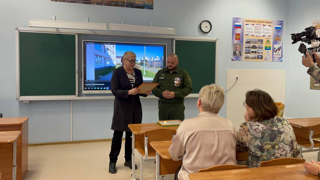 photo_5433781804885741257_y.jpg photo_5433781804885741257_y.jpg