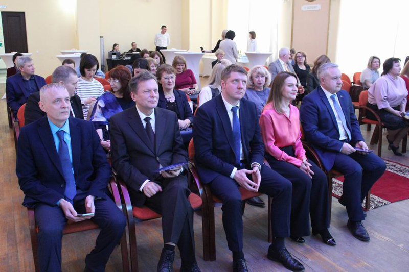 2103a959061df37222c42dede81cb465.jpg