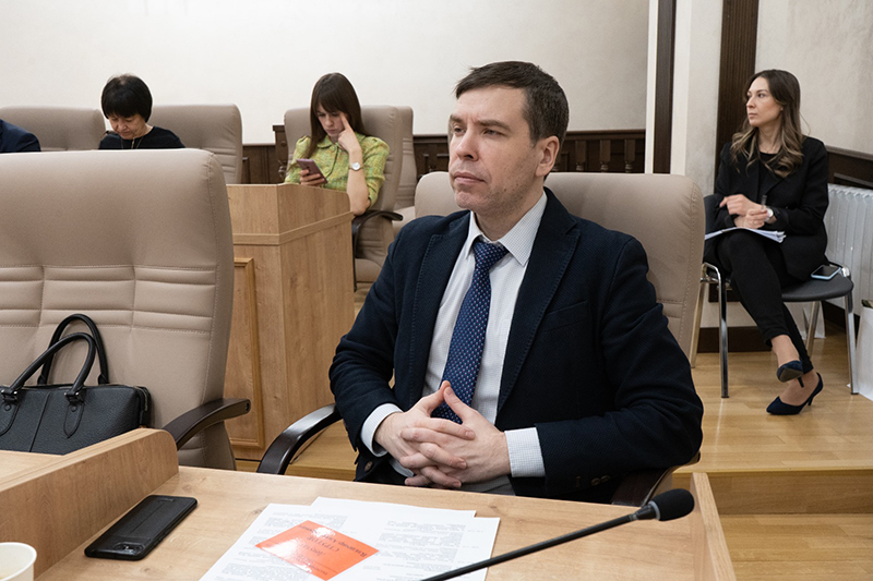 Собрание депутатов москва. Местные депутаты. Благоустройство депутаты. Благоустройство депутаты. Алексей савичев пенза депутат.