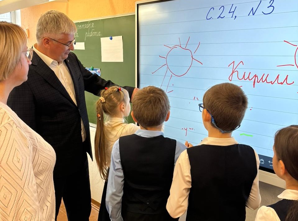 WhatsApp Image 2025-10-13 at 17.47.32 (1).jpeg WhatsApp Image 2025-10-13 at 17.47.32 (1).jpeg