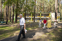 Депутаты посетили детский лагерь «Уральские самоцветы»